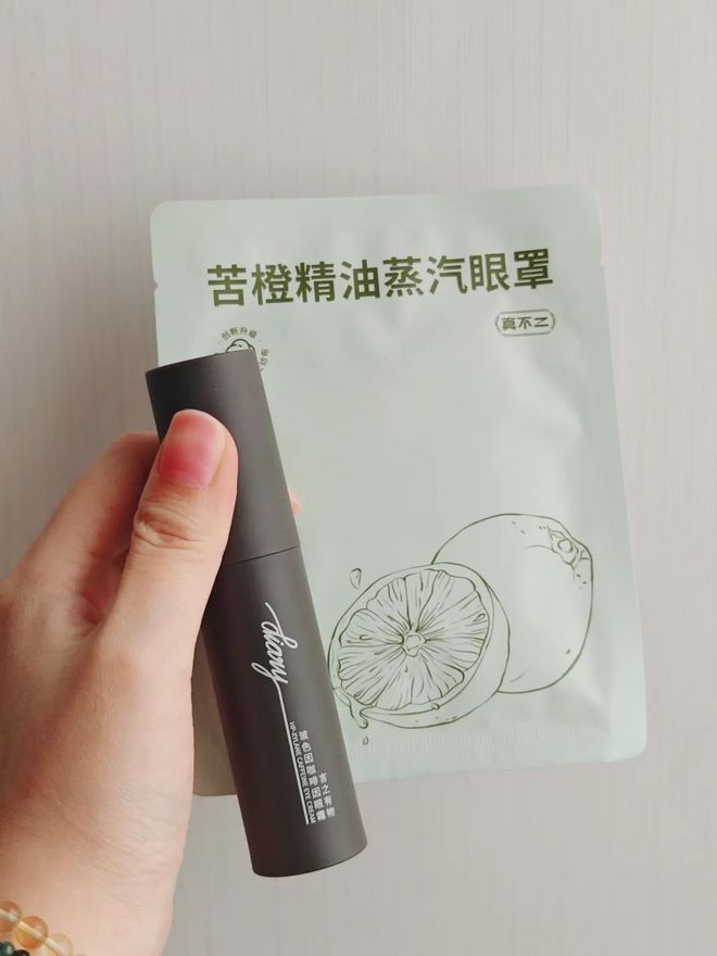 区！看完后未来几年都会虔诚感谢m6米乐5个关于脸蛋的知识盲(图5)